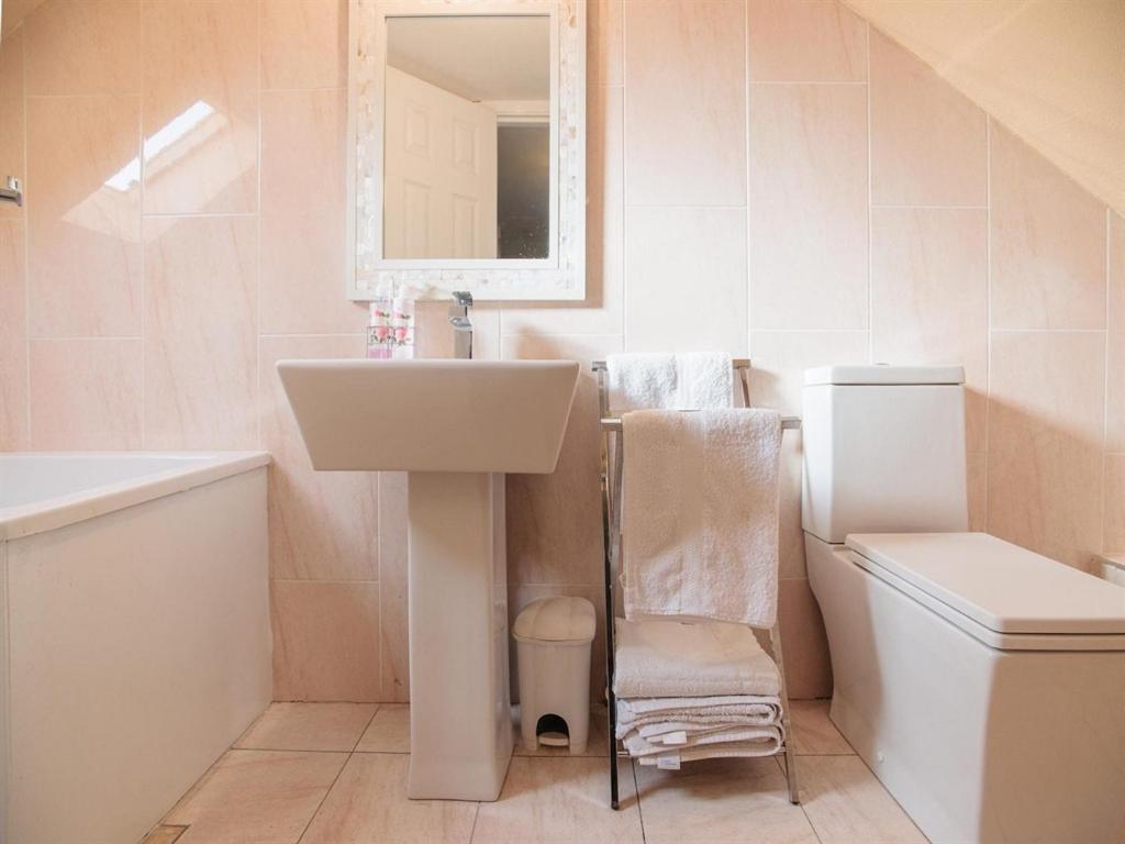 גלאזגו Busby Apartments חדר תמונה